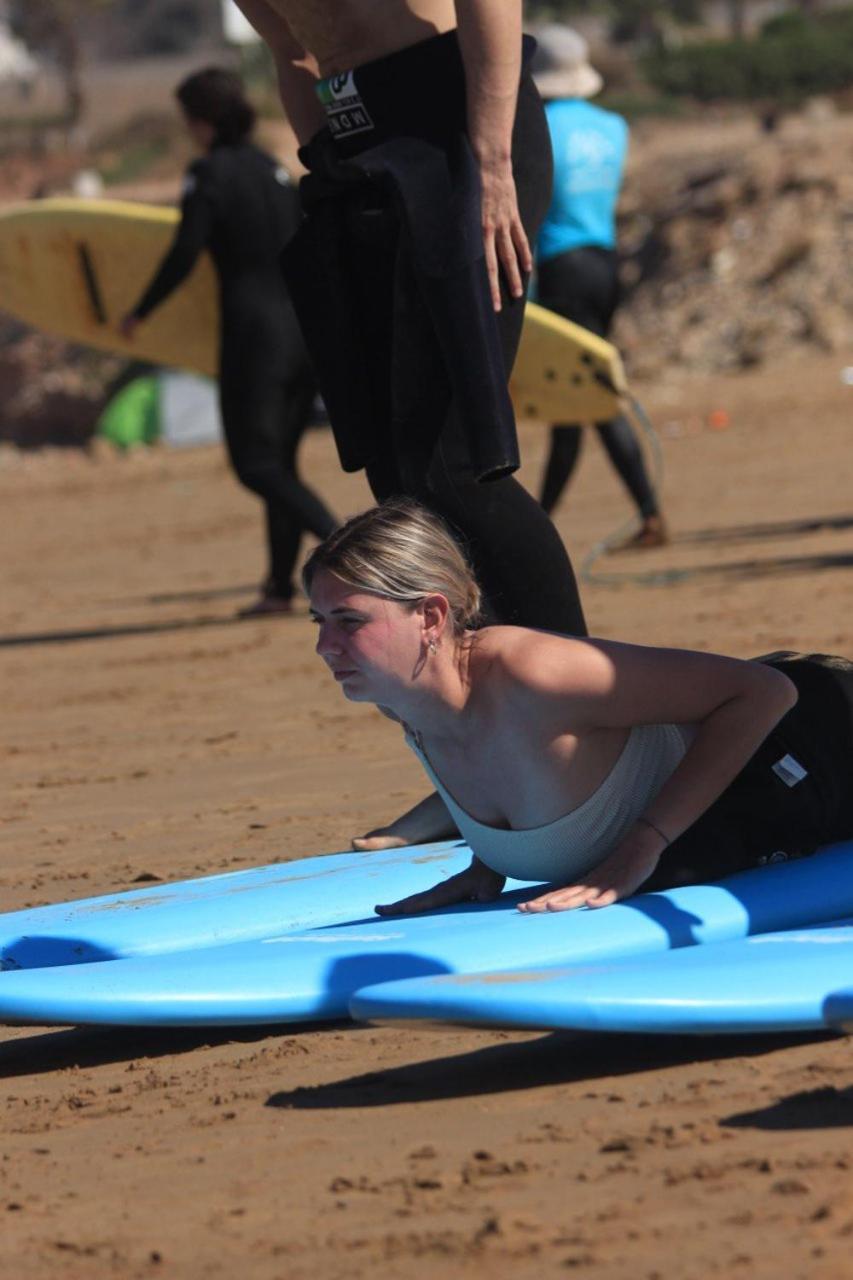 Sable Beach Surf Camp Tamraght Eksteriør bilde